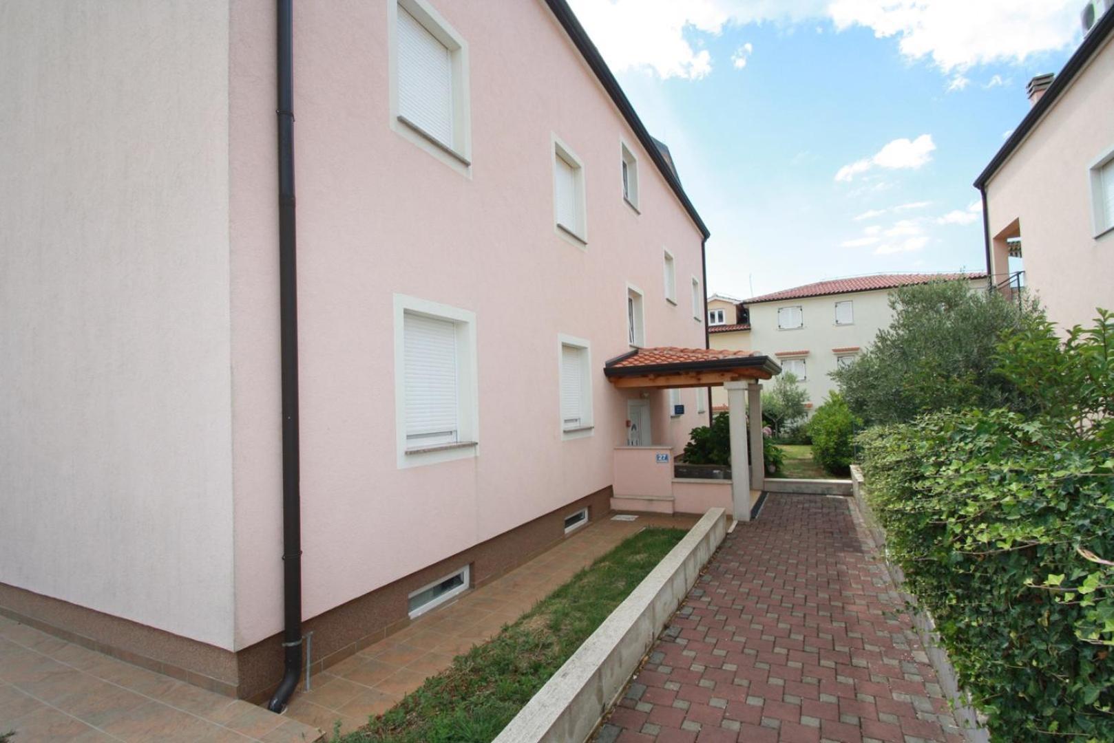 Apartment Mendikovic Πόρετς Εξωτερικό φωτογραφία