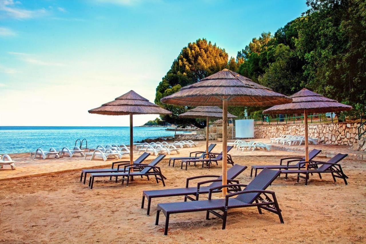 Apartment Mendikovic Πόρετς Εξωτερικό φωτογραφία
